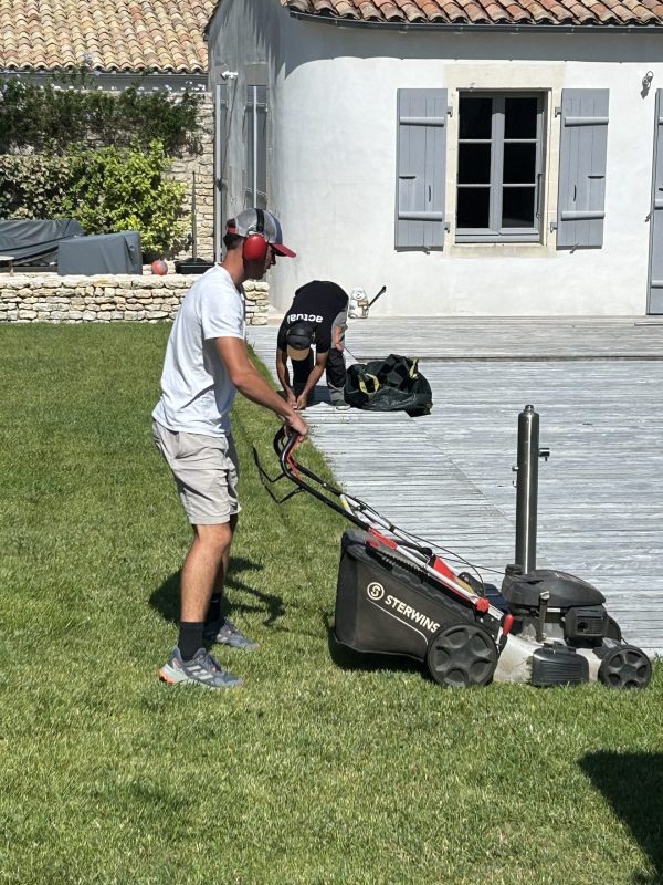 Service tonte de pelouse maison ile de ré